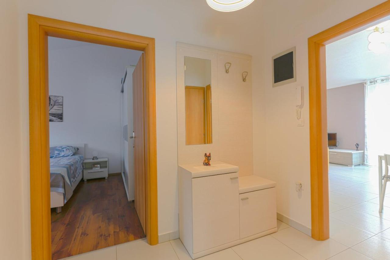 Апартаменты Apartman M&A Пула Экстерьер фото